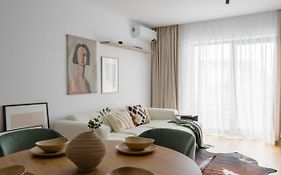 Herastrau Parkview - One-Bedroom Apartment